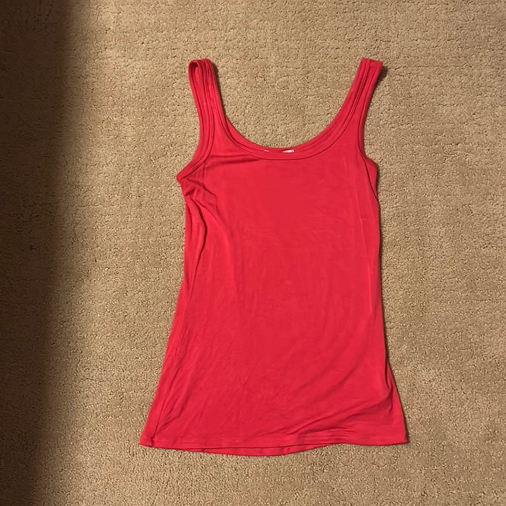 Soprano Pink Tank